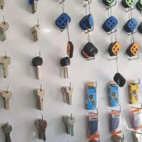 کلید سازی بازکردن قفل شیراز کلیدساز ریموت