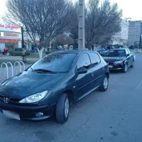 پژو۲۰۶مدل۸۳ بی‌رنگ