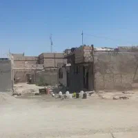 زمین داخل بافت  به متراژ ۶۰ متر مربع  کوچه ۶ متری