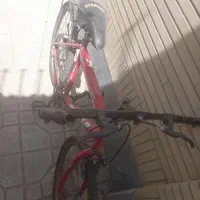 دوچرخه قرمز نوجوان|دوچرخه، اسکیت، اسکوتر|اصفهان, باب الدشت|دیوار