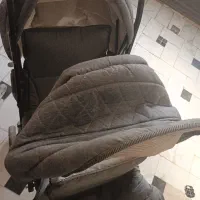 کالسکه دو قلو