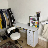 میز کاشت ناخن