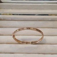 گالری اماتیس|جواهرات|کرمان, |دیوار