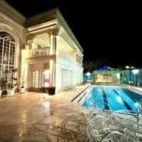 باغ برای مراسم گنجایش ۱۹۰نفر