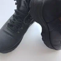 نیم بوت|کیف، کفش، کمربند|تربت جام, بیست متری منبع آب|دیوار