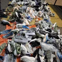 کفش‌ها خارجی ویتنام رسید شب گنبد به قیمت پاکستان