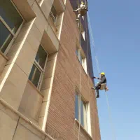 عایق نانو کار در ارتفاع با طناب راپل|خدمات پیشه و مهارت|ایلام, |دیوار