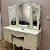 فروش تخت و میز ارایش و ۲ عدد پاتختی|تخت و سرویس خواب|اسلام‌شهر, شهرک محمدیه|دیوار