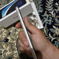 IPhone SE 2020 128 gig|موبایل|سنقر, |دیوار