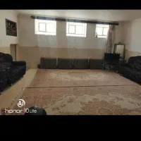 زیرزمین را جدا مدرس میدان نماز