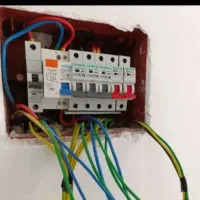 برق کارصنعتی و ساختمان سرویس کولر انواع خورد کاری