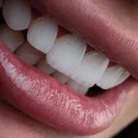 منشی و دستیاردندانپزشک