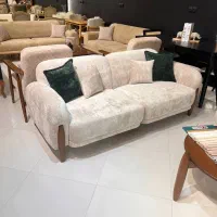 استخدام رنگ کار و نجار ماهر و نیمه ماهر