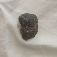 این سنگ به سرقت رفته خواهشا لطفا از یابنده تقاضا