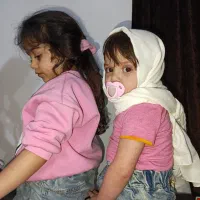 به یک پرستار جهت مراقبت از کودک ۲ساله