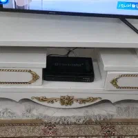 میز تلویزیون سفید سه طبقه