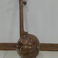 کمانچه استاد بنائیان در حد نو|سازهای سنتی|ازنا, |دیوار