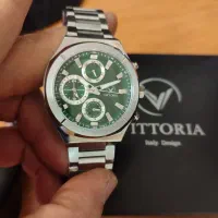 ساعت سه موتور فعال ویتوریا . نو