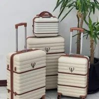 چمدان فایبرگلاس