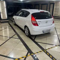 هیوندا i30