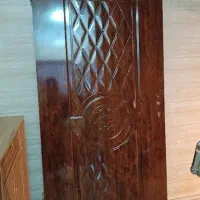 درب چوبی منزل