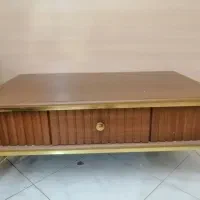 میز جلو مبلی سالم و تمیز