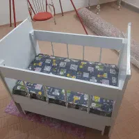 گهواره بسیار زیبا وشکیل نونو اصلا استفاده نشده|تخت و صندلی بچه|قم, شهرک امام حسین|دیوار