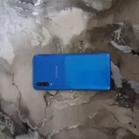 گوشی کارکرده در حد نو سامسونگ a50