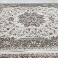 دو تخته فرش شش متری کرم