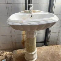 روشویی با شیر آلات پایه سالم