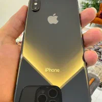 آیفون xs مشکی تمیز باطری ۱۰۰ حافظه ۲۵۶