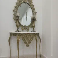 ویترین اینه شمدان ساعت و وسایل داخل ویترین یکجا