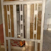 پنجره فلزی مدل دار(بهمراه شیشه)