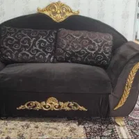 مبل قهوه ای