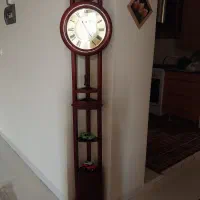 فروشی ساعت پایه دار