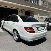 بنز c200 مدل۲۰۰۸ عروسک