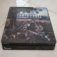 ps4 slim با دو دسته