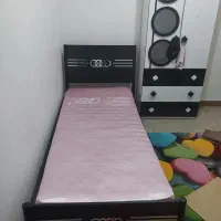 تخت تک نفره و کمد
