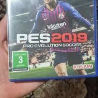دیسک pes 2019 و یه یک عدد روکش ps4
