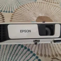 ویدئو پروژکتور اپسون مدل EBX41 با کیفیت تصویر FHD|تلویزیون و پروژکتور|تهران, شهرک فردوس (حسینی)|دیوار