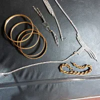 فروش مقداری طلا به قیمت تابلو