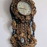 ساعت دیواری