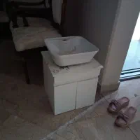 روشویی سفید و زیبا مربعی