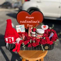 گل فروش و تزیین کار|گل و گیاه طبیعی|شیراز, زرهی|دیوار