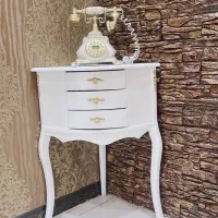 میز تلفن و میز و آینه