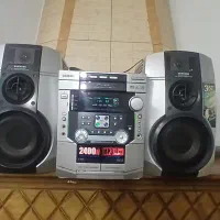 ظبط نونو بدون یه خط و خش صدای بلند و با گیفیت