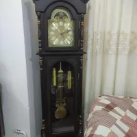 ساعت پایه دار