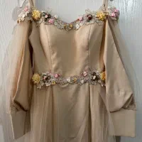 تعدادی پیراهن مجلسی