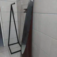 مانکن و تعدادی وسایل فروشگاه