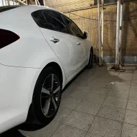 سراتو مدل ۲۰۱۷ موتور ۲۰۰۰ کارمندی